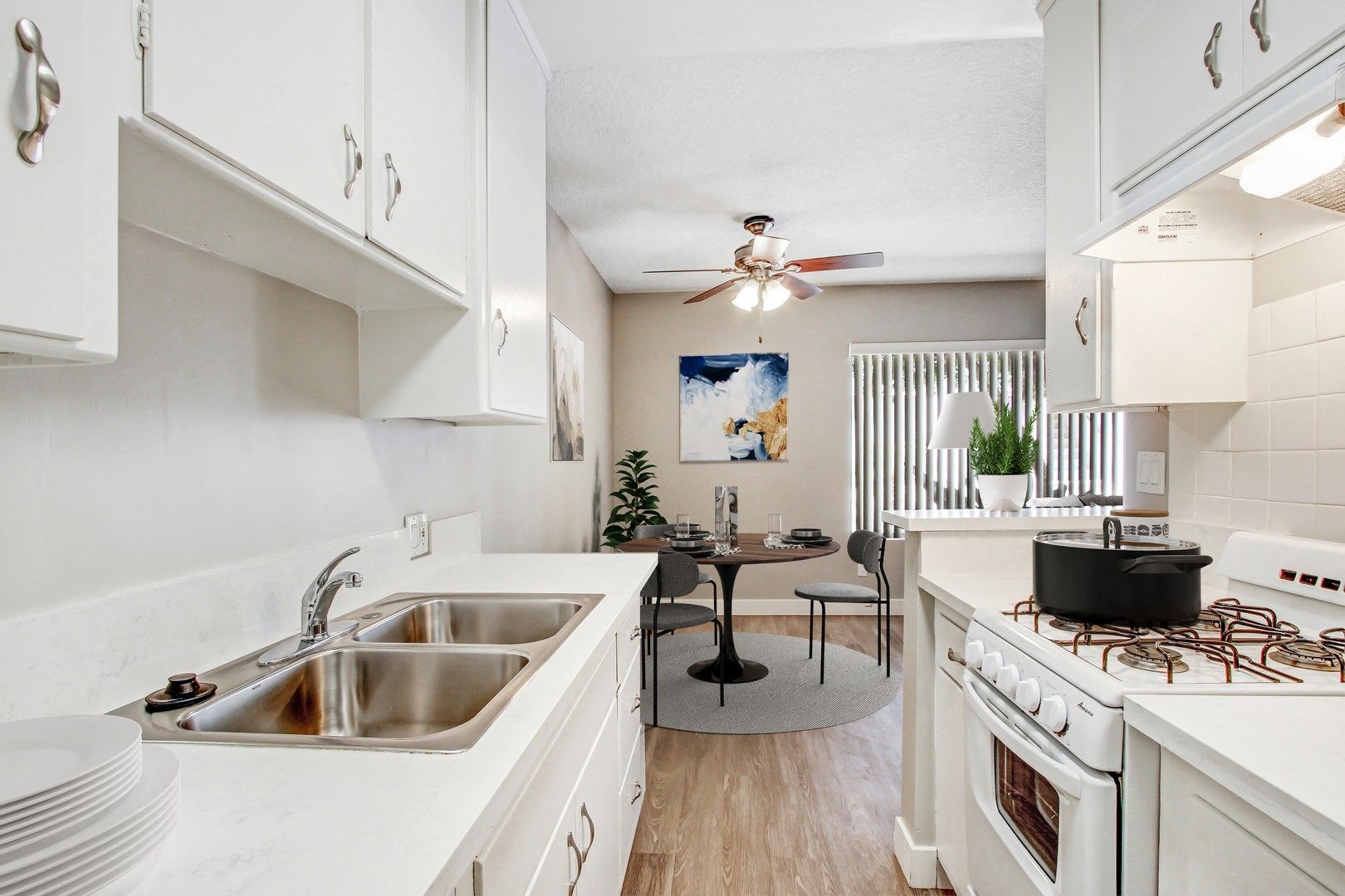 property for rent #1